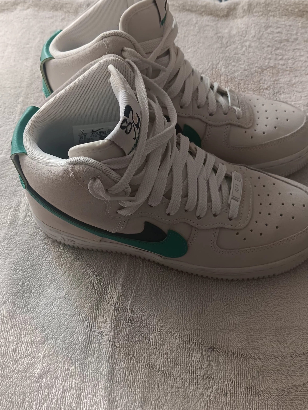 Kids White and Teal High-Top Sneakers - Nike